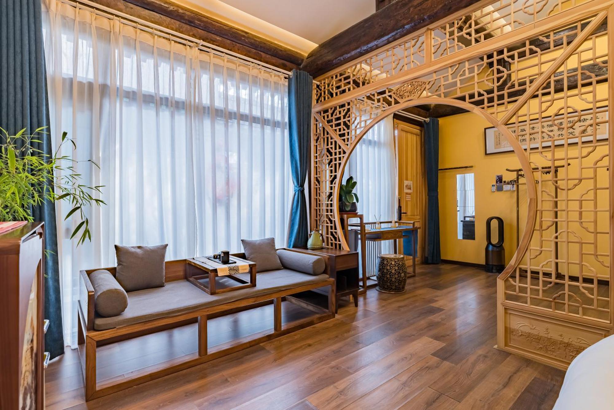 Hotel Templeside 4*